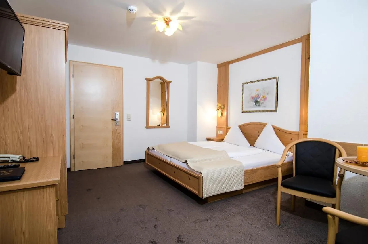 Hotel Garni Subretta Ischgl