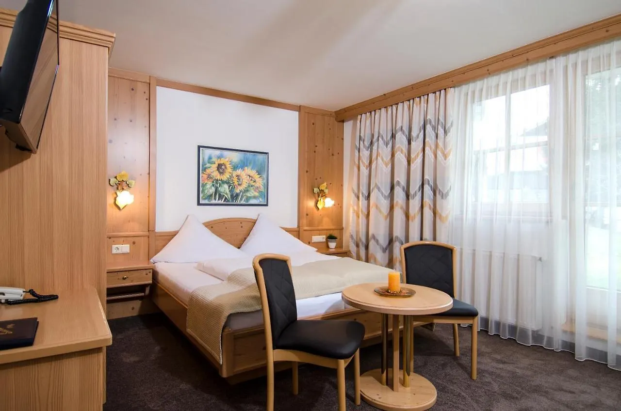 Hotel Garni Subretta Ischgl