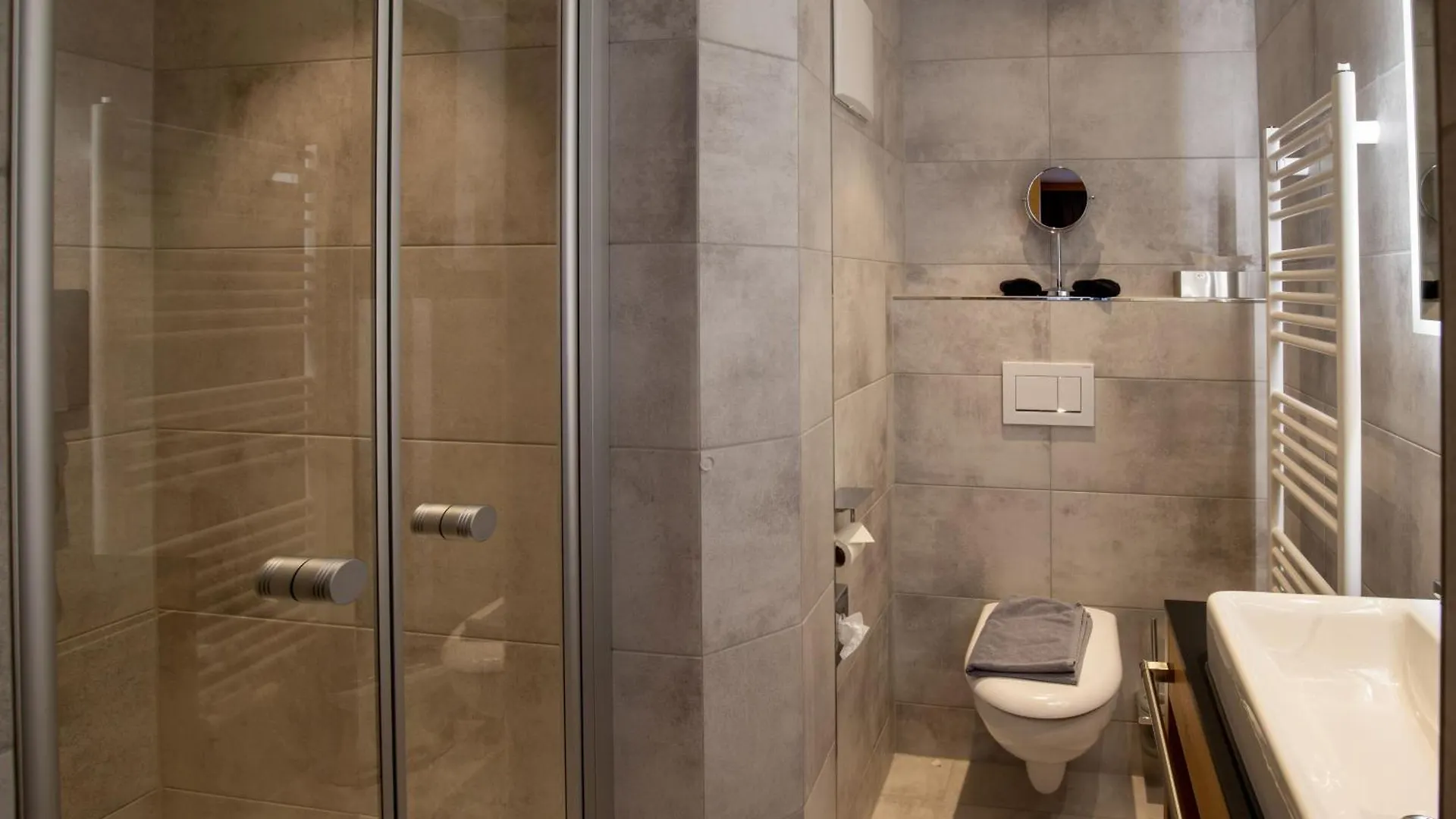 Hotel Garni Subretta Ischgl 3*,