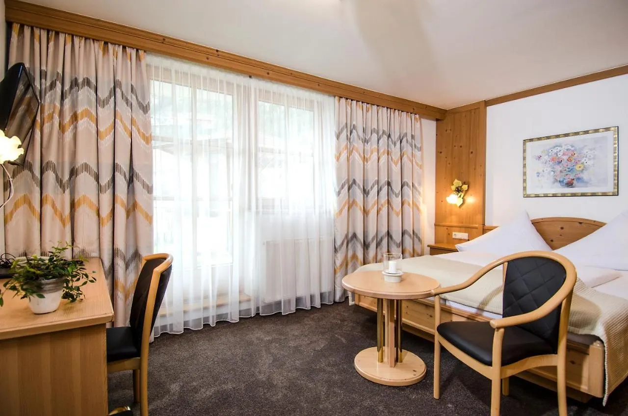 Hotel Garni Subretta Ischgl