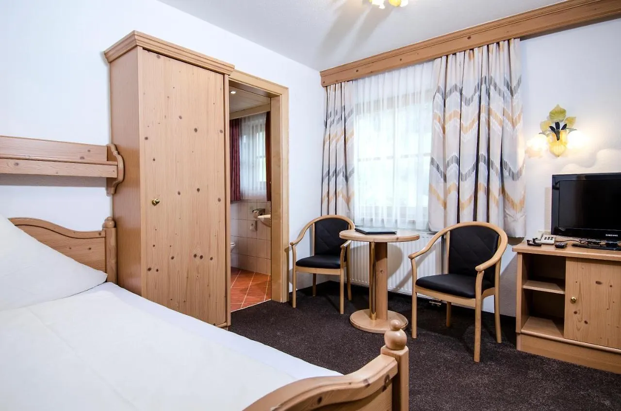 Hotel Garni Subretta Ischgl
