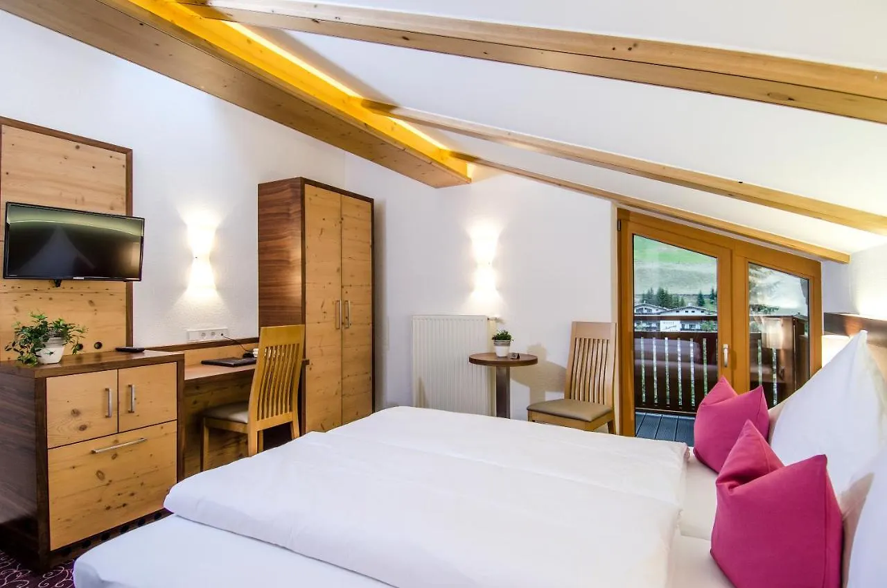 Hotel Garni Subretta Ischgl